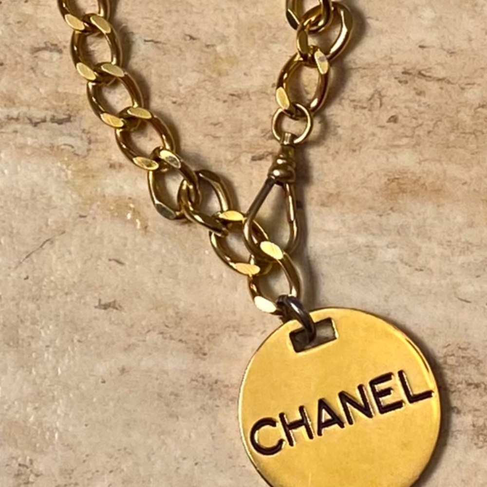 Chanel RARE vintage bag-charm/keychain/bracelet comes with COA - Picture 6 of 9